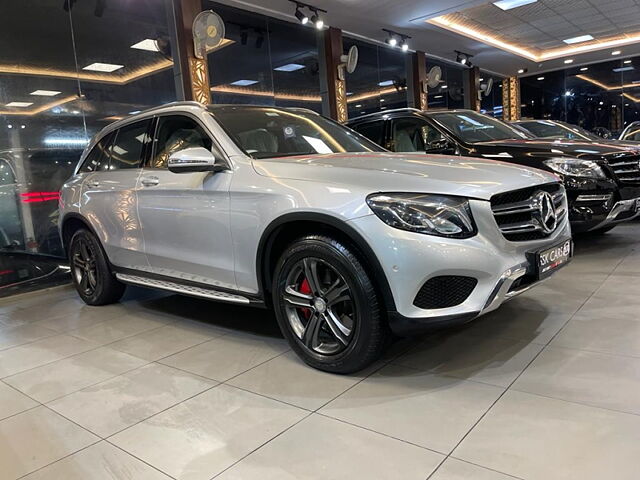 Second Hand Mercedes-Benz GLC [2016-2019] 220 d Progressive in Lucknow