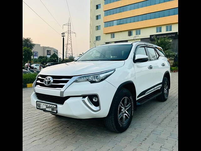 Second Hand Toyota Fortuner [2016-2021] 2.8 4x2 AT [2016-2020] in Mohali