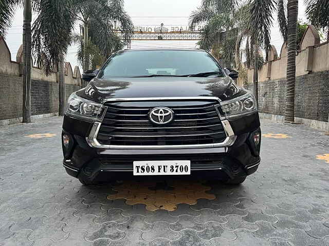 Second Hand Toyota Innova Crysta [2016-2020] 2.4 G 8 STR [2016-2017] in Hyderabad