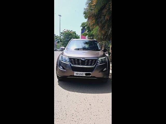 Second Hand Mahindra XUV500 W11 AT in டெல்லி