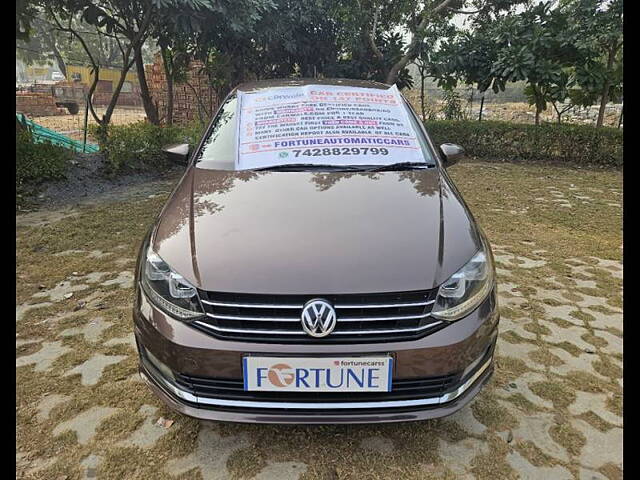 Second Hand Volkswagen Vento [2015-2019] Highline Plus 1.2 (P) AT 16 Alloy in Delhi