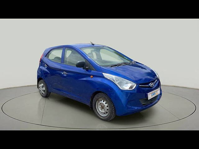 Second Hand Hyundai Eon Era + in Surat