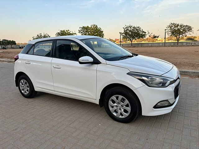 Second Hand Hyundai Elite i20 [2016-2017] Sportz 1.2 [2016-2017] in Ahmedabad