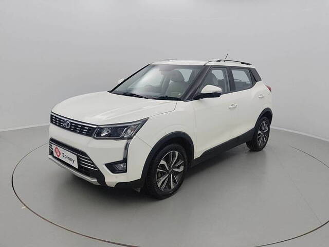 Second Hand Mahindra XUV300 [2019-2024] 1.2 W8 (O) [2019-2019] in Jaipur