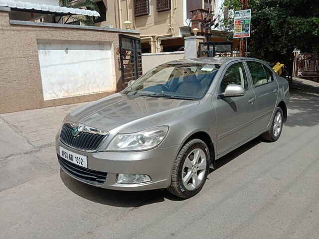 Second Hand Skoda Laura Elegance 1.9 TDI AT in Hyderabad