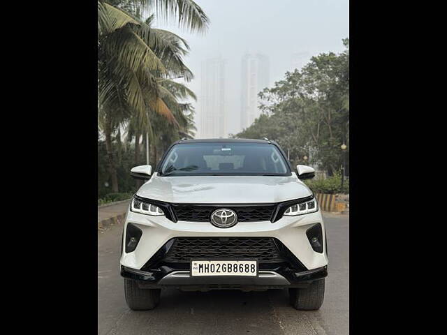 Second Hand Toyota Fortuner Legender 2.8 4X2 AT in Mumbai