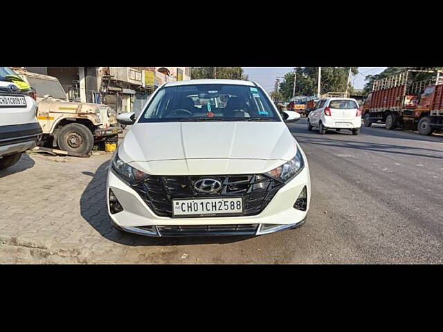 Second Hand Hyundai i20 [2020-2023] Sportz 1.2 MT [2020-2023] in Chandigarh