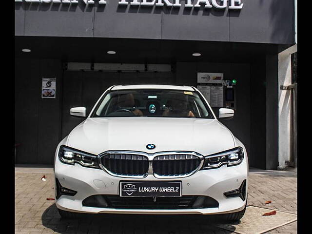 Second Hand BMW 3 Series 320d Luxury Edition in Mumbai