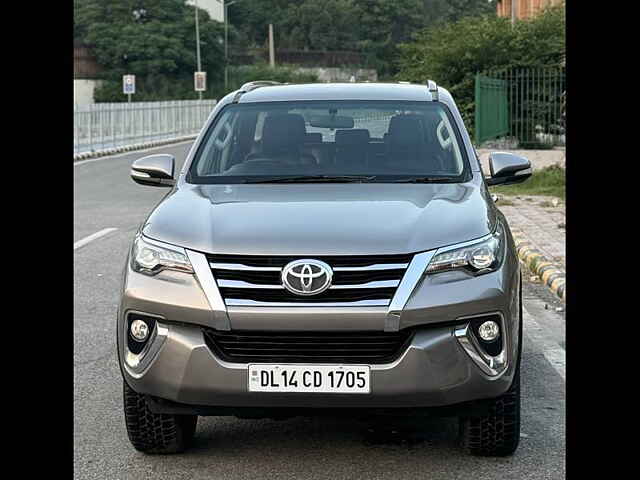 Second Hand Toyota Fortuner [2016-2021] 2.8 4x2 AT [2016-2020] in Delhi