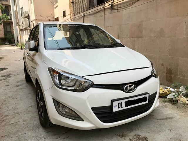 Second Hand Hyundai i20 [2010-2012] Sportz 1.2 BS-IV in Delhi