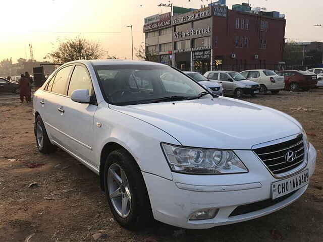 Second Hand Hyundai Sonata Transform [2009-2011] 2.0 CRDi M/T in Chandigarh