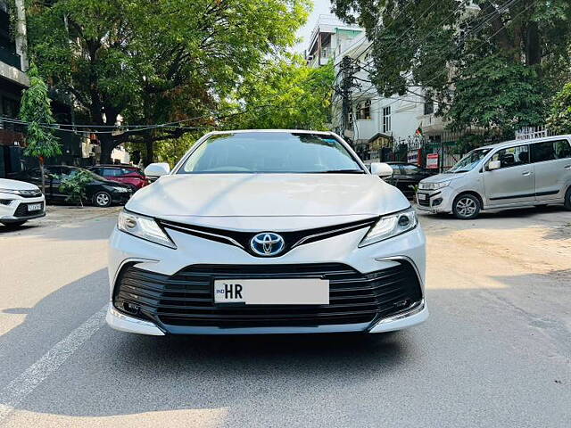 Second Hand Toyota Camry Hybrid in Delhi