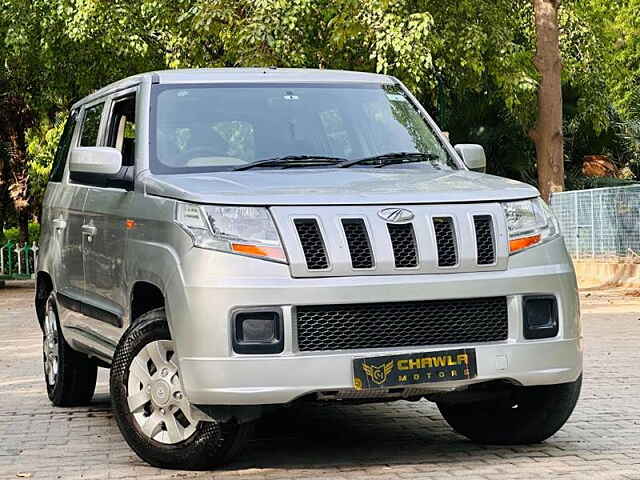 Second Hand Mahindra TUV300 [2015-2019] T4 in Delhi