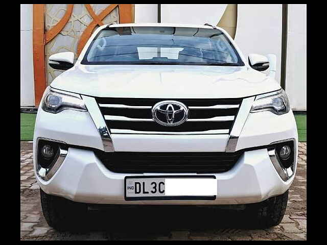 Second Hand Toyota Fortuner [2016-2021] 2.8 4x4 AT [2016-2020] in Delhi