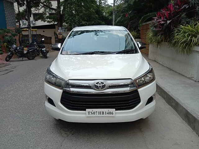 Second Hand Toyota Innova Crysta [2016-2020] 2.4 G 8 STR [2016-2017] in Hyderabad