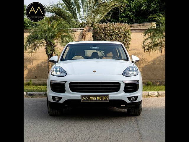 Second Hand Porsche Cayenne [2010-2014] Base in Delhi