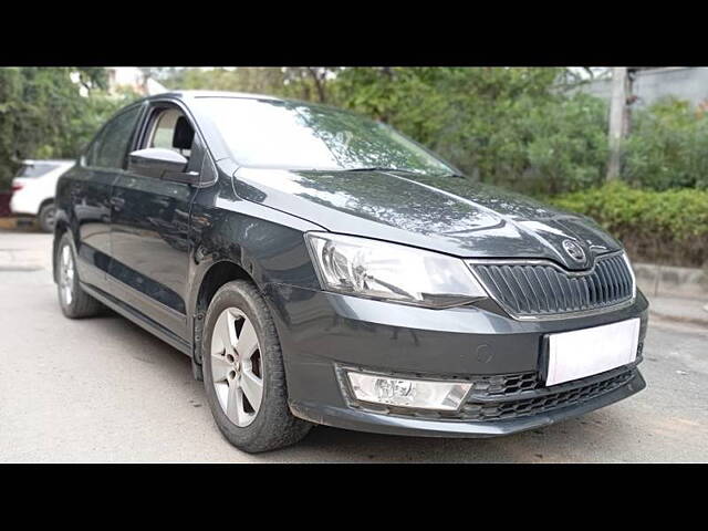 Second Hand Skoda Rapid Ambition 1.6 MPI in Bangalore