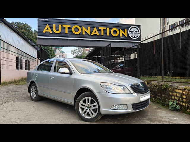 Second Hand Skoda Laura Elegance 2.0 TDI CR AT in Pune