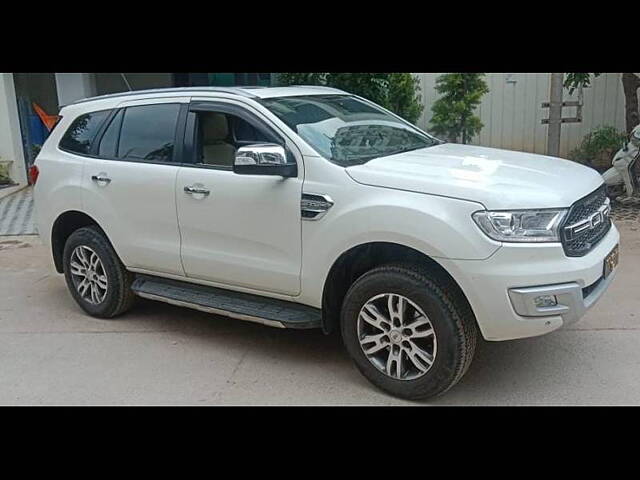 Second Hand Ford Endeavour [2016-2019] Titanium 2.2 4x2 AT in Hyderabad