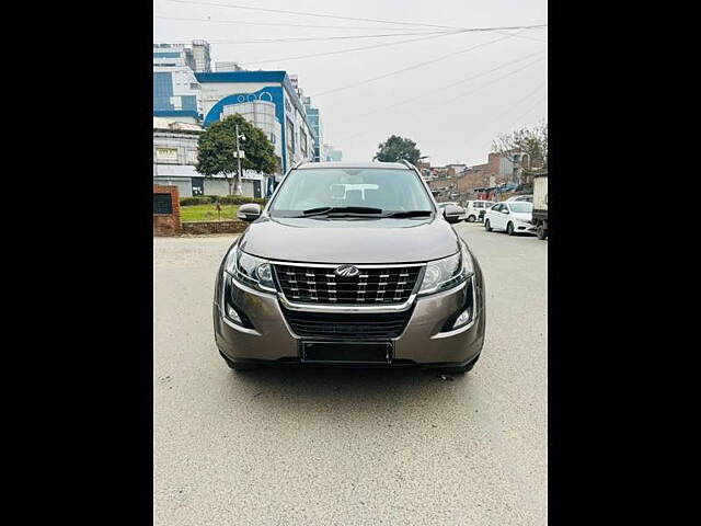 Second Hand Mahindra XUV500 W11 in Delhi