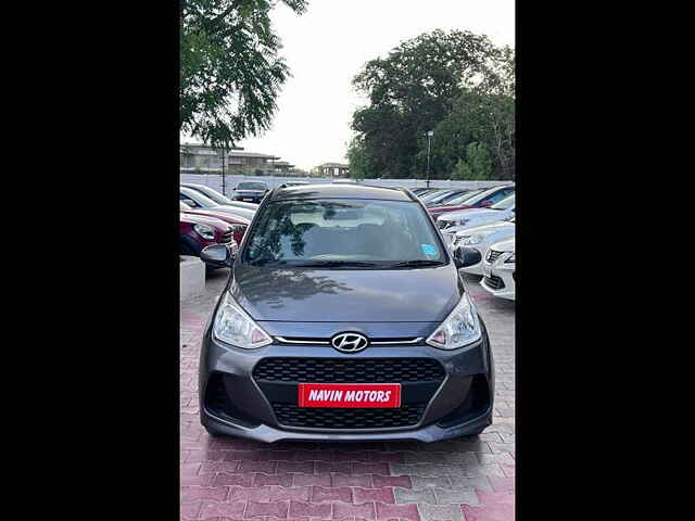 Second Hand Hyundai Grand i10 Magna 1.2 Kappa VTVT in Ahmedabad