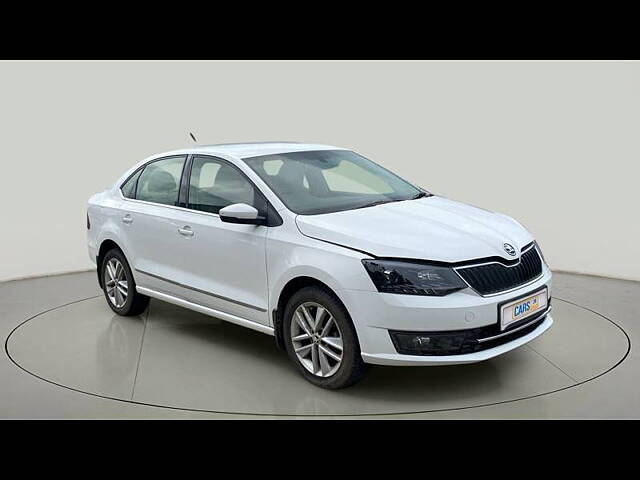 Second Hand Skoda Rapid Style 1.6 MPI in Pune