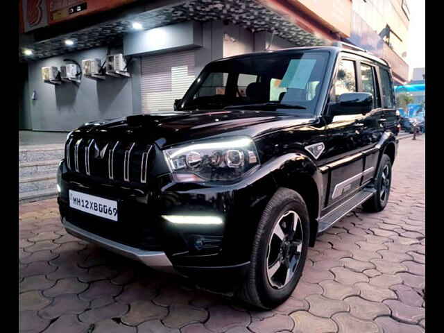 Second Hand Mahindra Scorpio S11 MT 7S in Pune