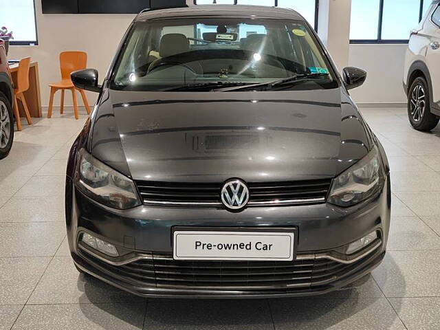 Second Hand Volkswagen Polo [2016-2019] Highline1.2L (P) in Mumbai