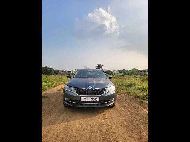 Second Hand Skoda Octavia [2017-2021] 2.0 TDI L&K in Nashik