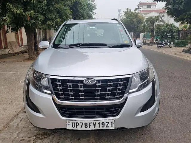 Second Hand Mahindra XUV500 W7 AT [2018-2020] in Lucknow