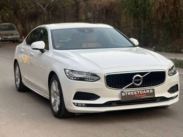 Second Hand Volvo S90 [2016-2021] Momentum D4 [2018-2020] in Bangalore