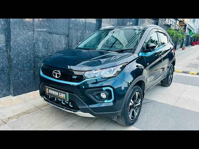 Second Hand Tata Nexon EV Max XZ Plus Lux 7.2 KW Fast Charger [2022-2023] in Delhi