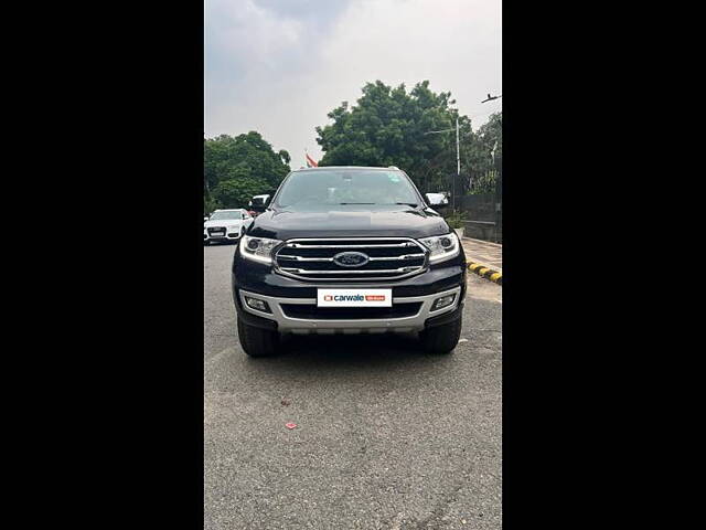 Second Hand Ford Endeavour Titanium Plus 2.2 4x2 AT in Delhi