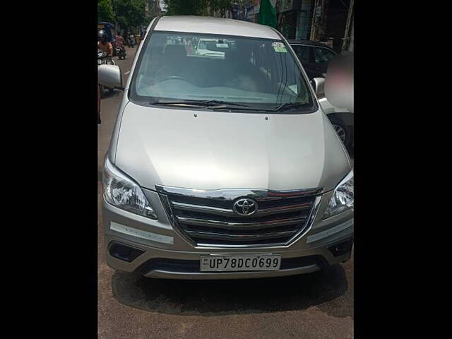 Second Hand Toyota Innova [2012-2013] 2.5 G 8 STR BS-IV in Kanpur