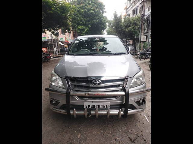 Second Hand Toyota Innova [2012-2013] 2.5 GX 7 STR BS-III in Hyderabad