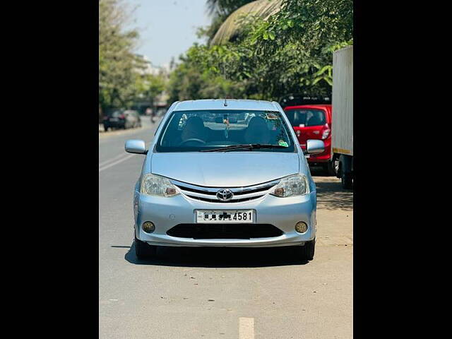 Second Hand Toyota Corolla Altis [2011-2014] 1.8 G in Surat