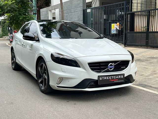 Second Hand Volvo V40 [2016-2019] D3 R-Design in Bangalore