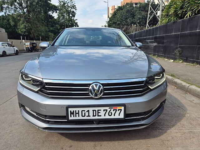 Second Hand Volkswagen Passat Highline in Pune