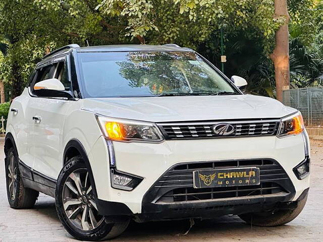 Second Hand Mahindra XUV300 [2019-2024] 1.5 W8 (O) [2019-2020] in Delhi