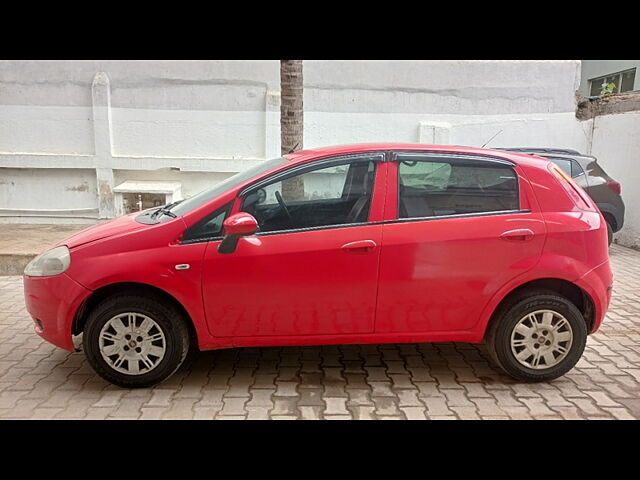 Used 2013 Fiat Punto [2011-2014] Active 1.3 for sale in Chennai at  Rs.2,60,000 - CarWale