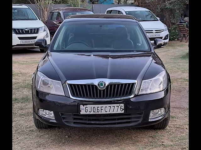 Second Hand Skoda Laura Ambiente 2.0 TDI CR MT in Vadodara