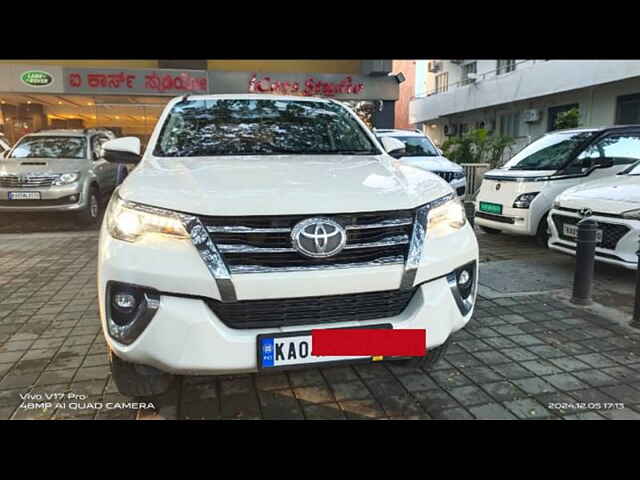 Second Hand Toyota Fortuner [2016-2021] 2.8 4x4 MT [2016-2020] in Bangalore