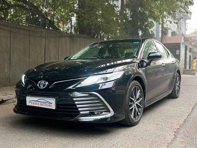 Second Hand Toyota Camry [2022-2024] Hybrid in Delhi