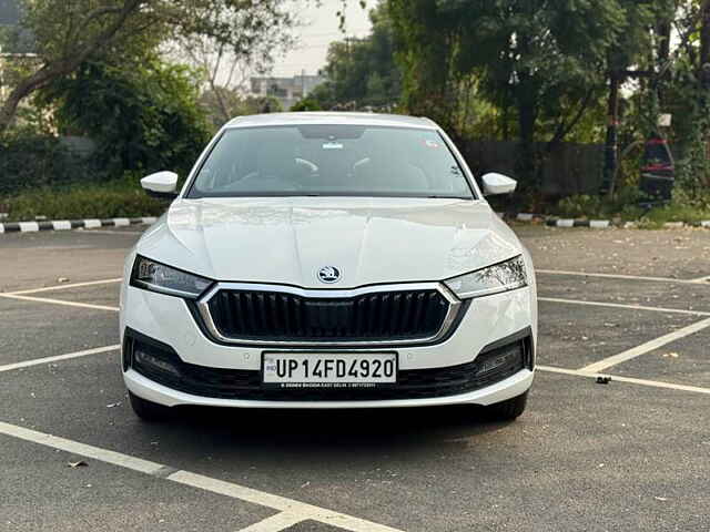 Second Hand Skoda Octavia Style 2.0 in Ghaziabad