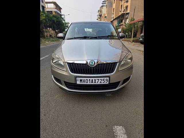 Second Hand Skoda Fabia Ambiente 1.2 MPI in Nagpur