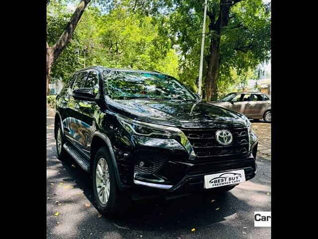 Second Hand Toyota Fortuner 4X4 AT 2.8 Diesel in Kolkata