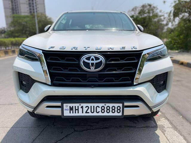 Second Hand Toyota Fortuner 4X4 AT 2.8 Diesel in मुंबई