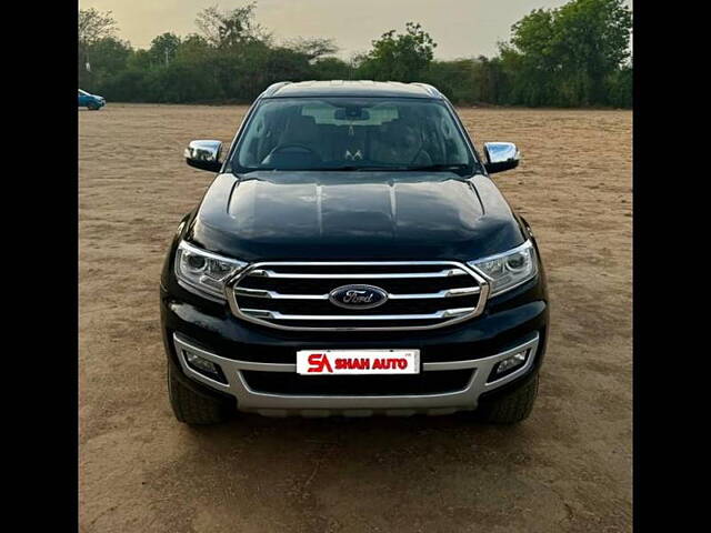 Second Hand Ford Endeavour Titanium 2.2 4x2 MT in Ahmedabad