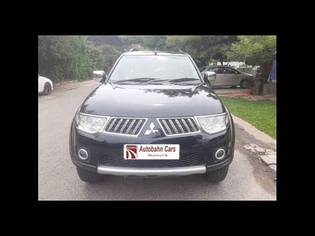 Second Hand Mitsubishi Pajero Sport 2.5 MT in Bangalore