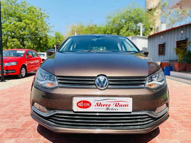 Second Hand Volkswagen Polo [2016-2019] Highline1.2L (P) in Ahmedabad